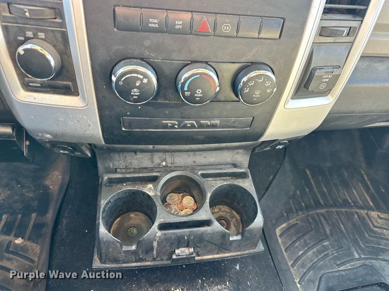 image for item DS3195 2009 Dodge Ram 1500 Crew Cab pickup truck