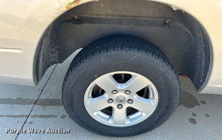 image for item DS3195 2009 Dodge Ram 1500 Crew Cab pickup truck