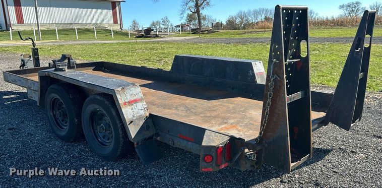 image for item DS3199 2004 Tow Master equipment trailer