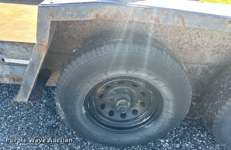 image for item DS3199 2004 Tow Master equipment trailer