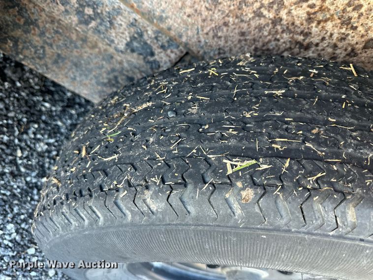 image for item DS3199 2004 Tow Master equipment trailer