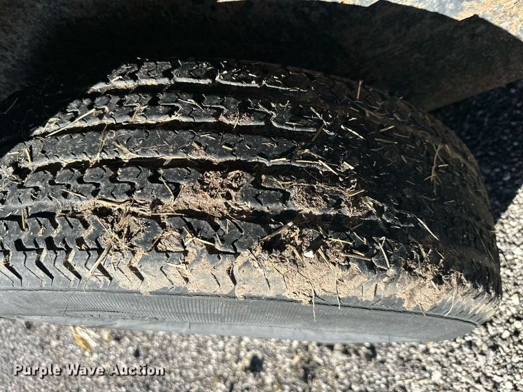 image for item DS3199 2004 Tow Master equipment trailer