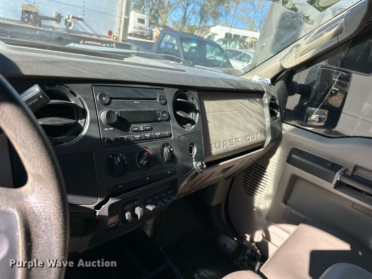 image for item DS3208 2008 Ford F450 Super Duty Crew Cab flatbed truck