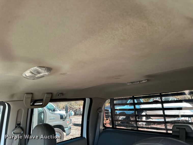 image for item DS3208 2008 Ford F450 Super Duty Crew Cab flatbed truck