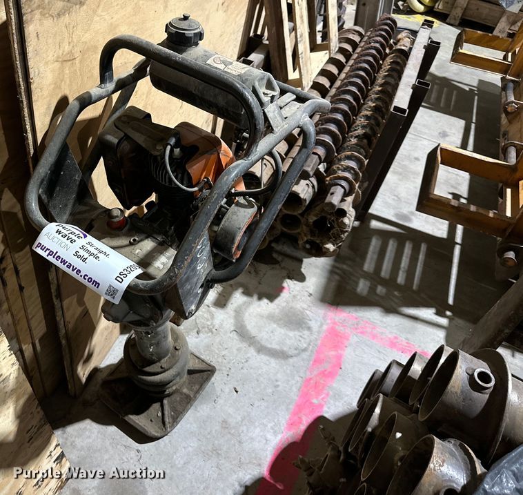image for item DS3209 Ground Pounder  plate compactor