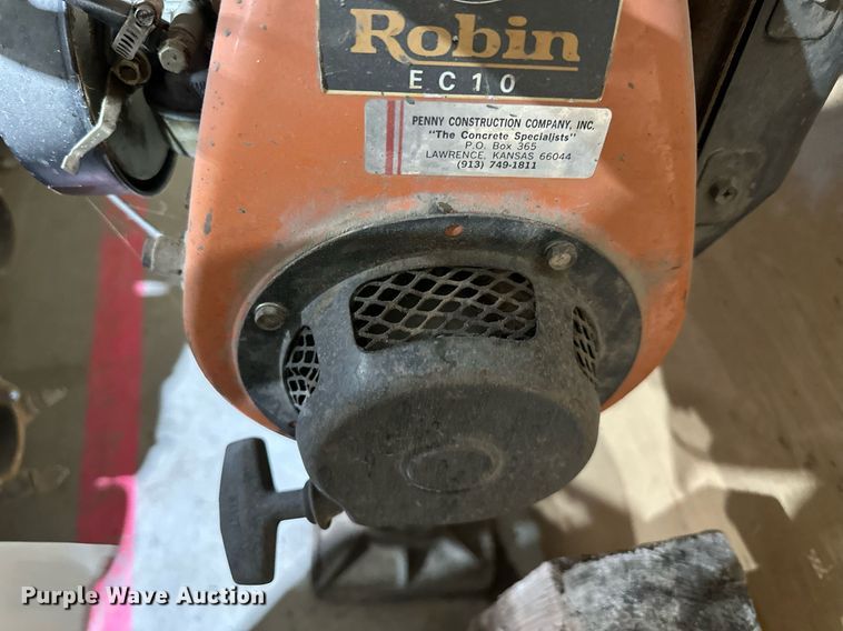 image for item DS3209 Ground Pounder  plate compactor