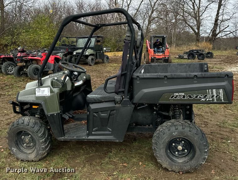 image for item DT2146 2010 Polaris  Ranger 800 utility vehicle