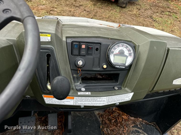image for item DT2146 2010 Polaris  Ranger 800 utility vehicle