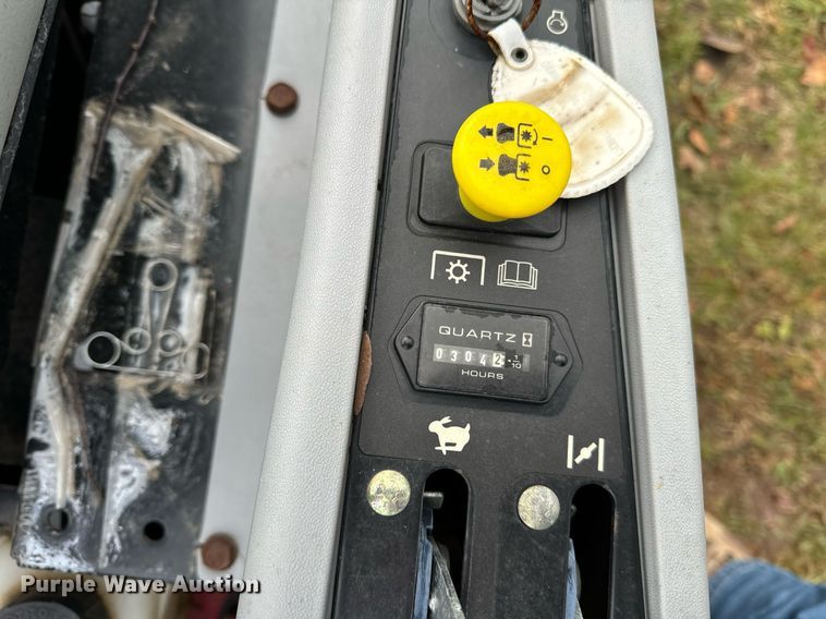 image for item DT2151 2008 Exmark Quest ZTR lawn mower