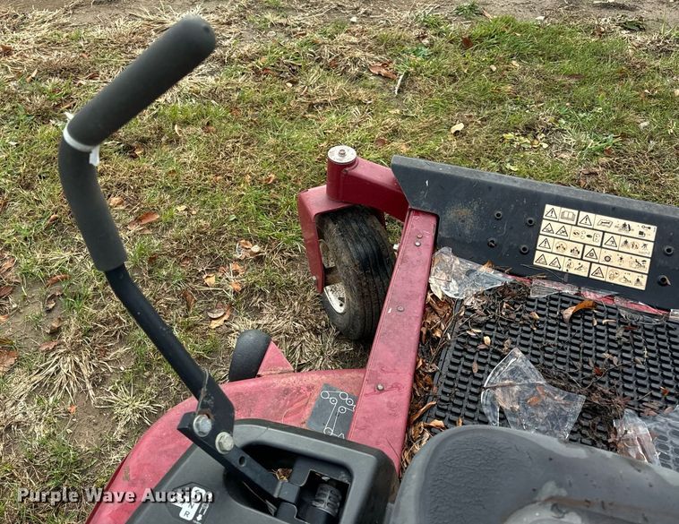 image for item DT2152 2014 Toro 74631 ZTR lawn mower