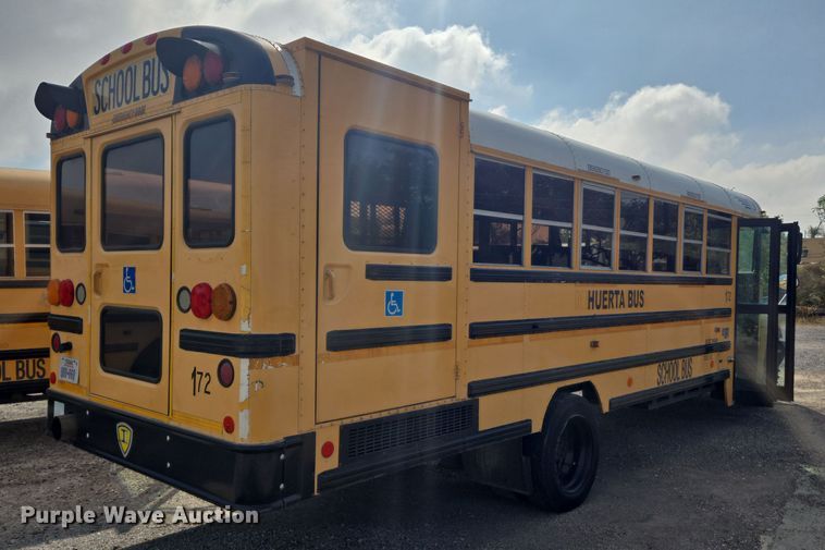 image for item DT5329 2008 IC school bus