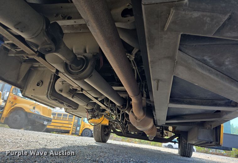 image for item DT5329 2008 IC school bus