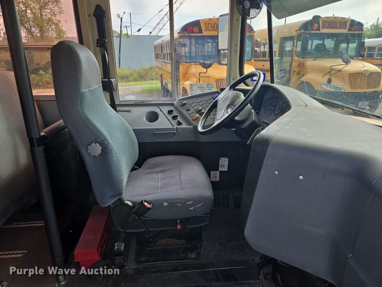 image for item DT5329 2008 IC school bus