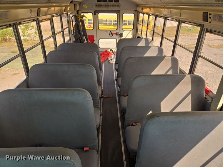 image for item DT5329 2008 IC school bus