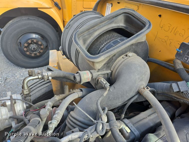 image for item DT5329 2008 IC school bus