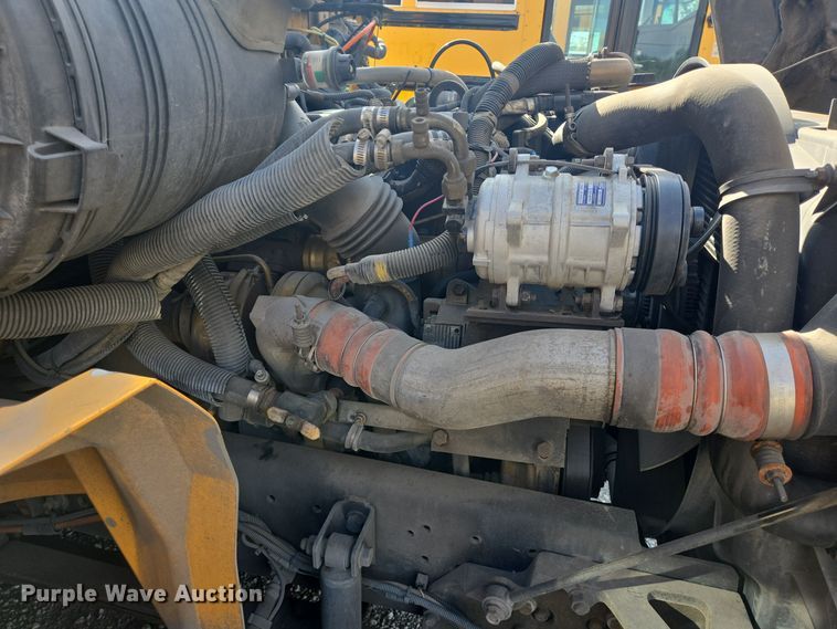 image for item DT5329 2008 IC school bus