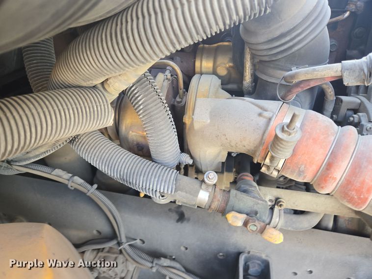 image for item DT5329 2008 IC school bus