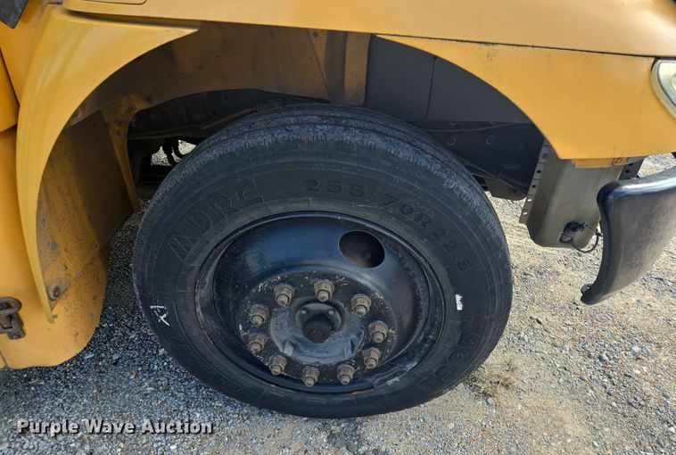 image for item DT5329 2008 IC school bus