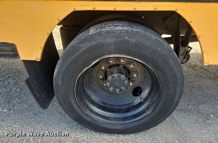 image for item DT5329 2008 IC school bus