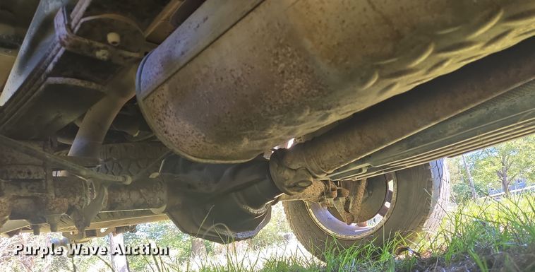 image for item DT5339 2004 Ford F150 SuperCrew pickup truck