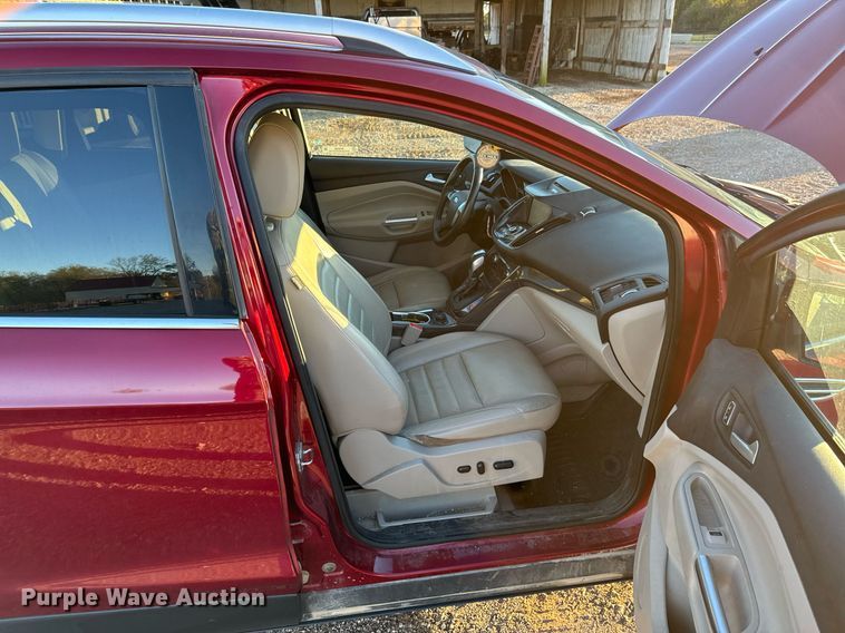 image for item DU9596 2015 Ford Escape Titanium SUV