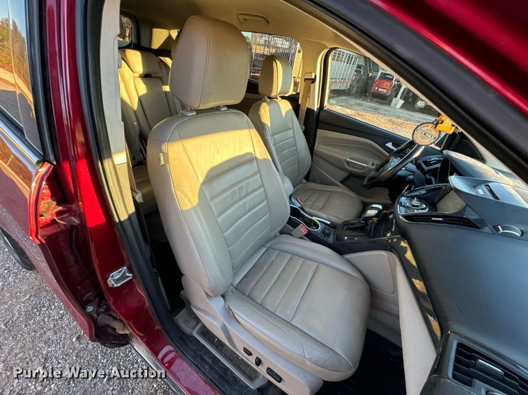 image for item DU9596 2015 Ford Escape Titanium SUV