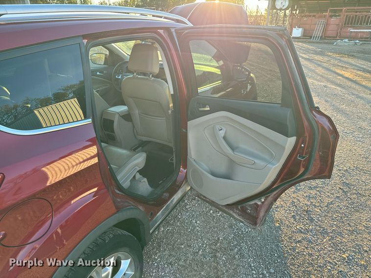 image for item DU9596 2015 Ford Escape Titanium SUV