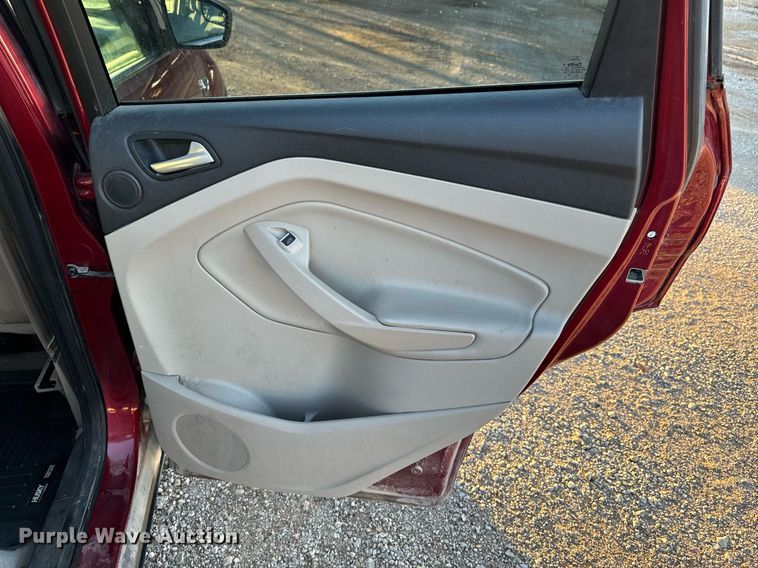 image for item DU9596 2015 Ford Escape Titanium SUV