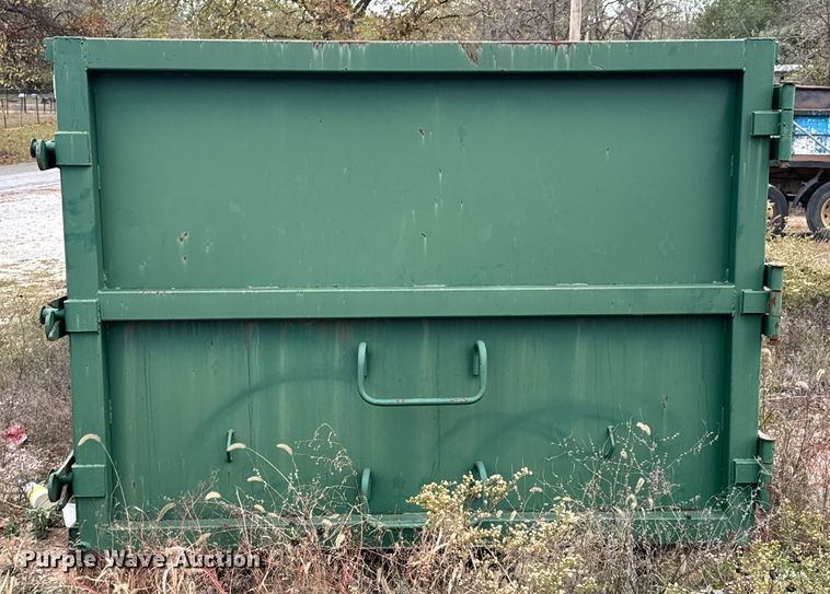 image for item DU9610 Roll-off dumpster