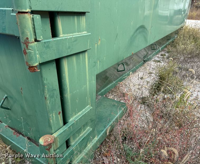 image for item DU9610 Roll-off dumpster