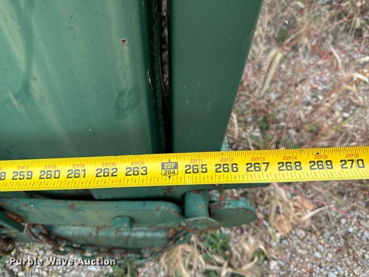 image for item DU9610 Roll-off dumpster