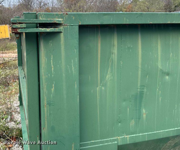 image for item DU9611 Roll-off dumpster
