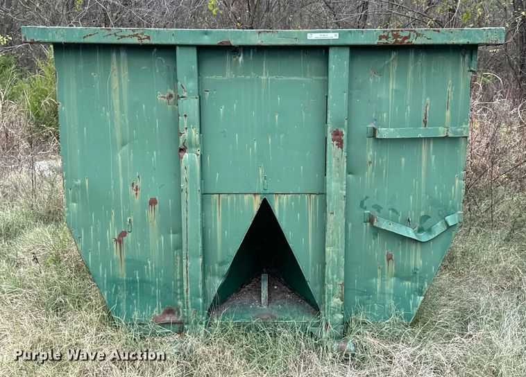 image for item DU9612 Roll-off dumpster