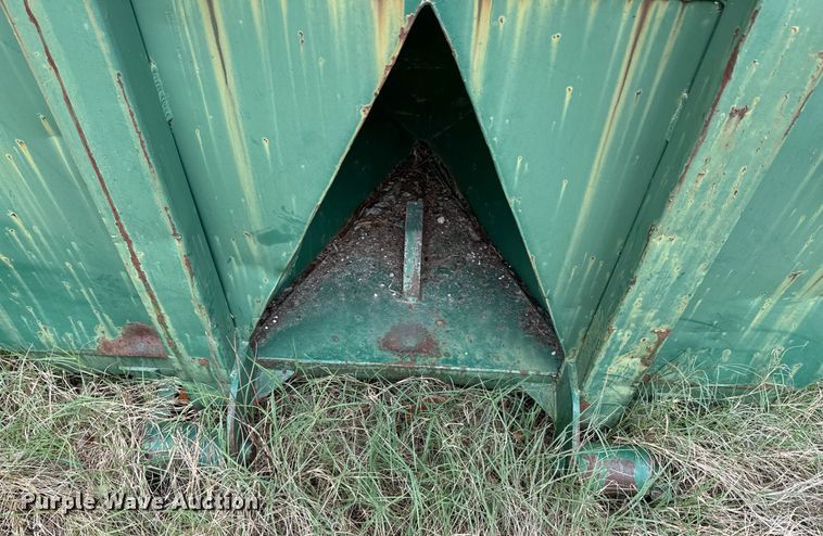 image for item DU9612 Roll-off dumpster