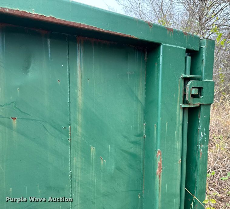 image for item DU9612 Roll-off dumpster