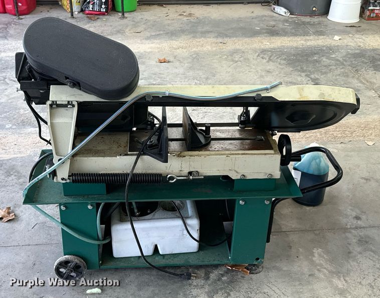 image for item DU9614 Grizzly G0561 metal cutting band saw