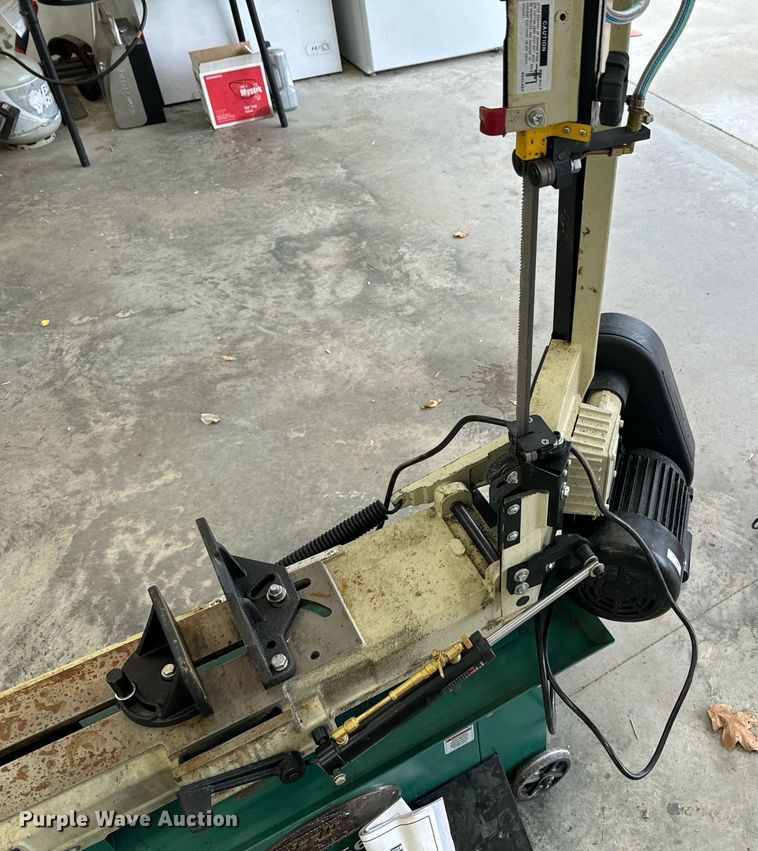 image for item DU9614 Grizzly G0561 metal cutting band saw