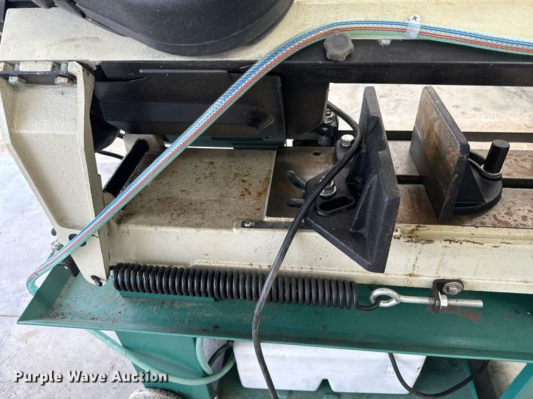 image for item DU9614 Grizzly G0561 metal cutting band saw