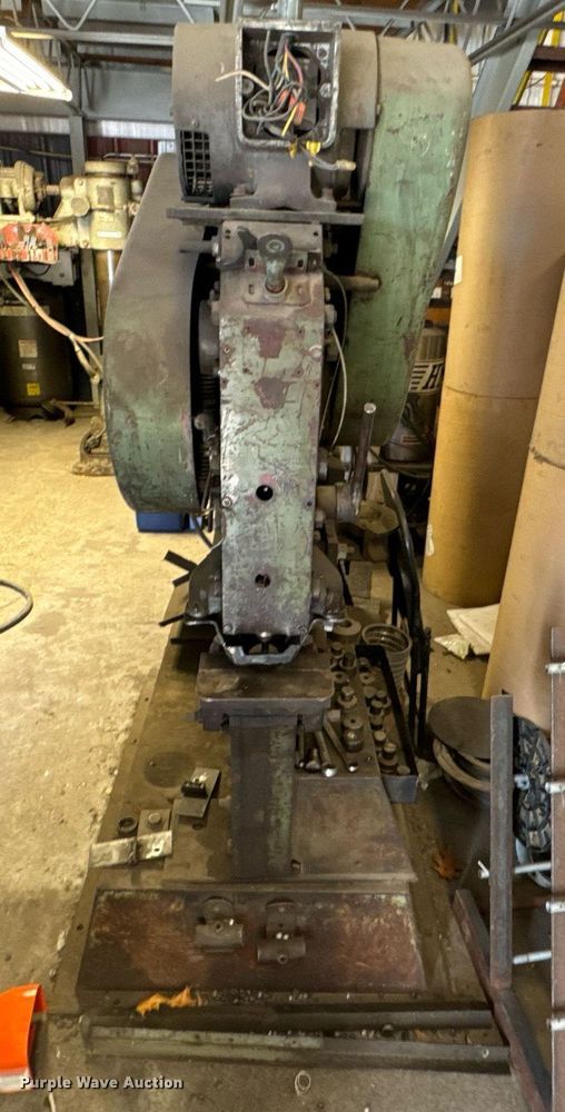 image for item DU9623 Peddinghaus 210A/13 iron worker