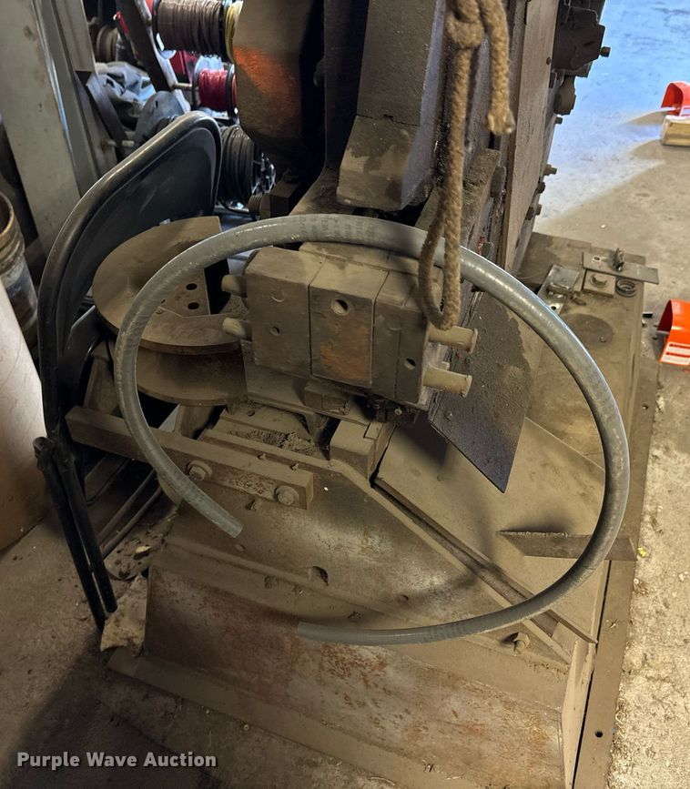 image for item DU9623 Peddinghaus 210A/13 iron worker