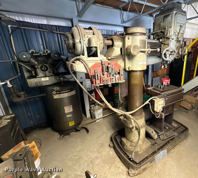 image for item DU9624 Cincinnati Bickford drill press