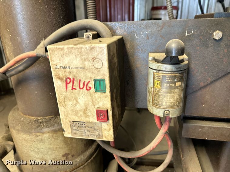 image for item DU9624 Cincinnati Bickford drill press