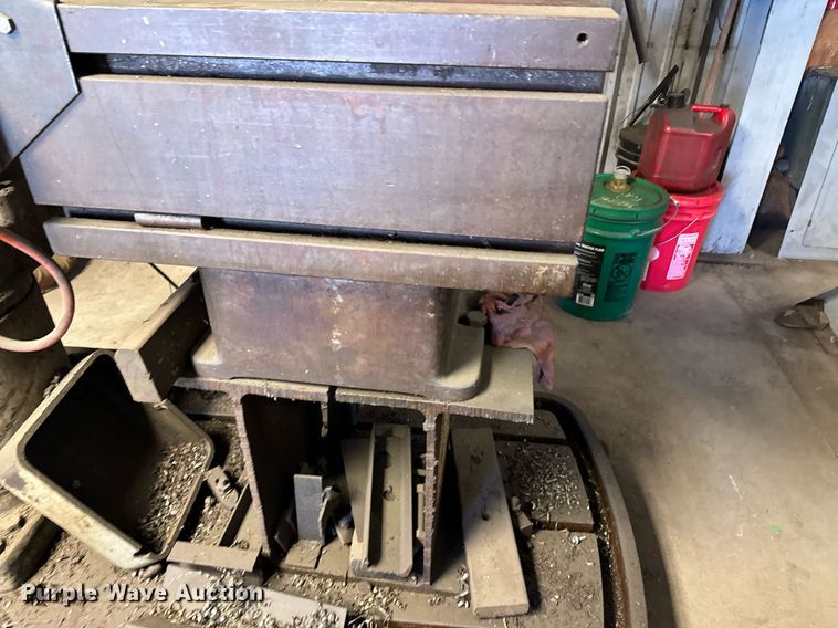 image for item DU9624 Cincinnati Bickford drill press
