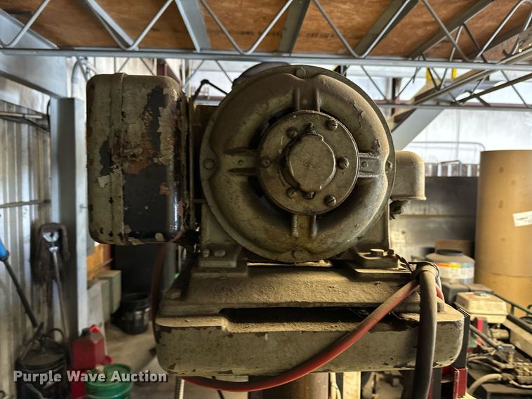 image for item DU9624 Cincinnati Bickford drill press