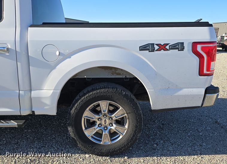 image for item DV0030 2016 Ford F150 SuperCrew pickup truck