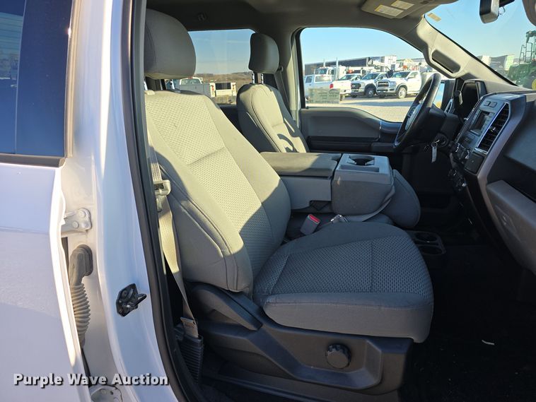 image for item DV0030 2016 Ford F150 SuperCrew pickup truck