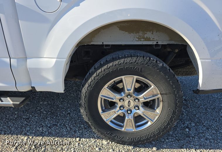 image for item DV0030 2016 Ford F150 SuperCrew pickup truck