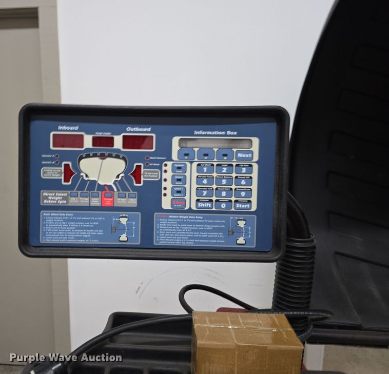 image for item DV0045 Coats 1250 Direct-Drive tire balancer