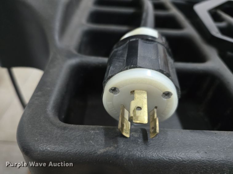 image for item DV0045 Coats 1250 Direct-Drive tire balancer