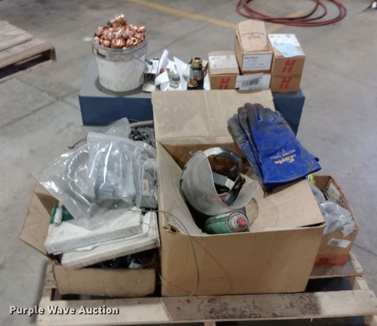 image for item DW0858 2006 Retro Systems SH60-EBSD CNC plasma table 